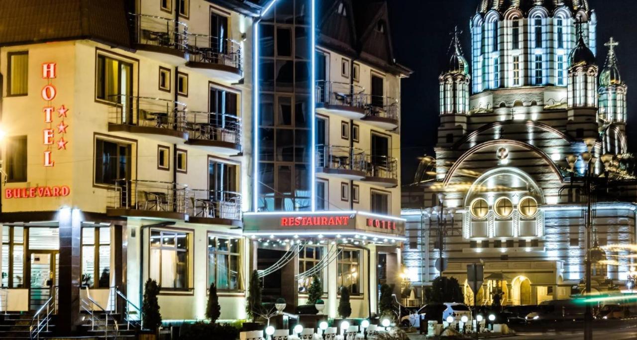 Hotel Bulevard Făgăraş Exterior foto